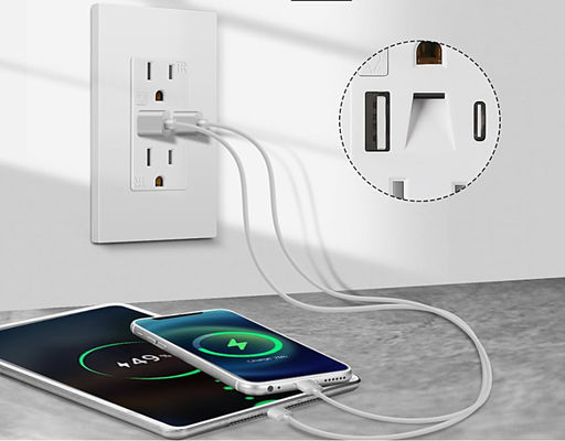 PD20W Night Light USB Outlet Fast Charging USB Type C Outlet With Light