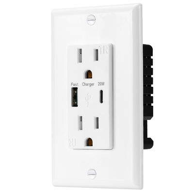 PD20W Fast Charging USB Wall Outlet 15A 100V - 240V Outlet With Type C