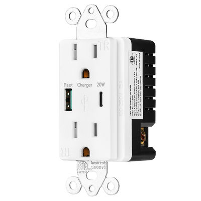 PD20W Fast Charging USB Wall Outlet 15A 100V - 240V Outlet With Type C