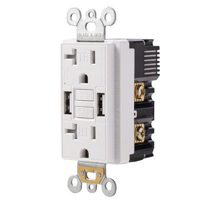 120V 60Hz GFCI Electrical Outlet 20A GFCI USB Receptacles With 5V 2.4A USB