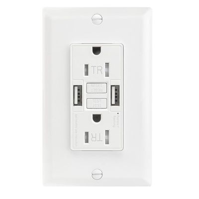 Auto Monitoring Secure GFCI Sockets 15A GFCI USB Outlets Customized With 2 USB