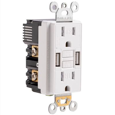 Auto Monitoring Secure GFCI Sockets 15A GFCI USB Outlets Customized With 2 USB